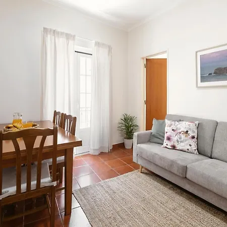 Corner House *